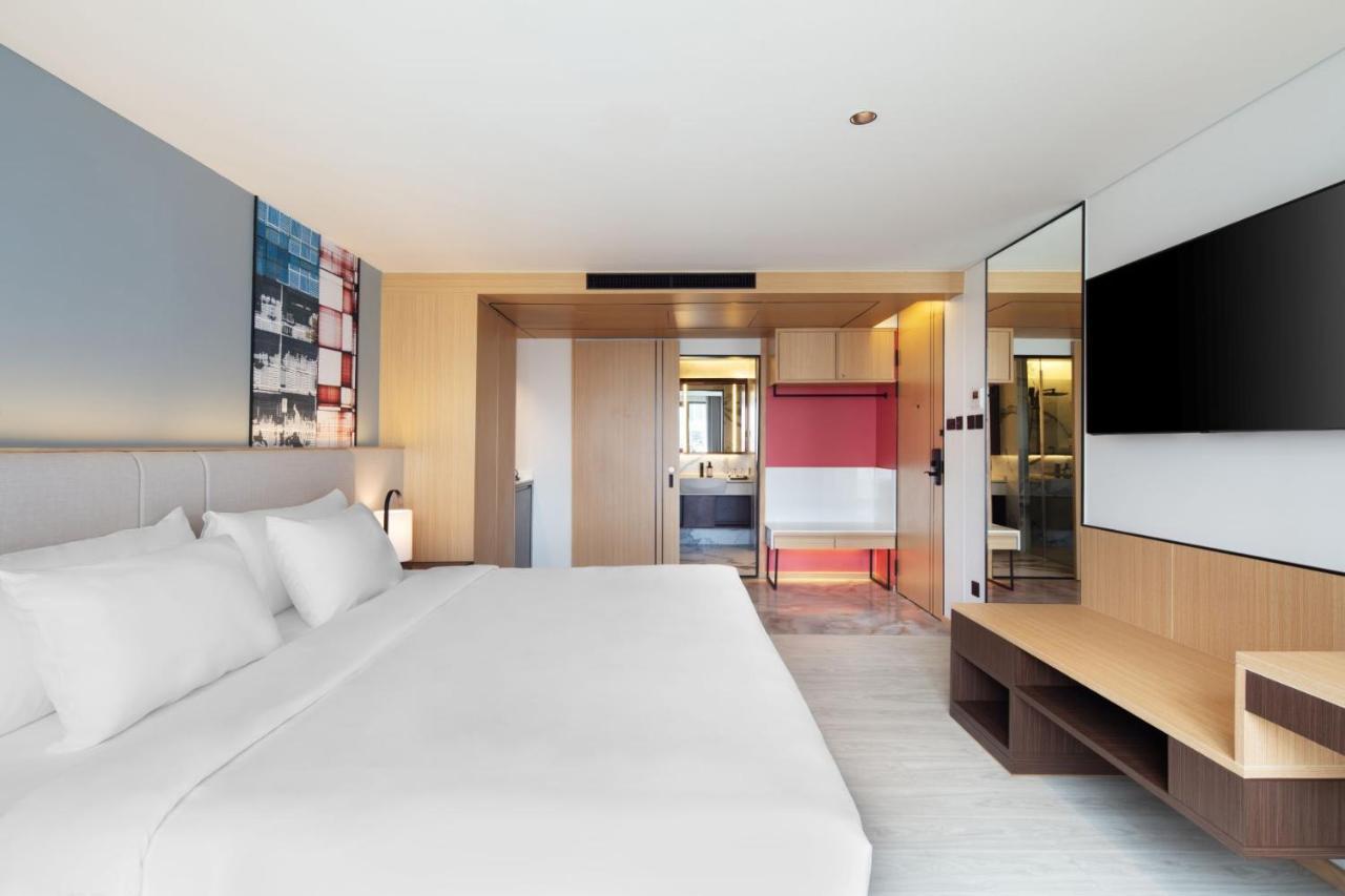 Best Western Click Sathorn 11 Бангкок Экстерьер фото