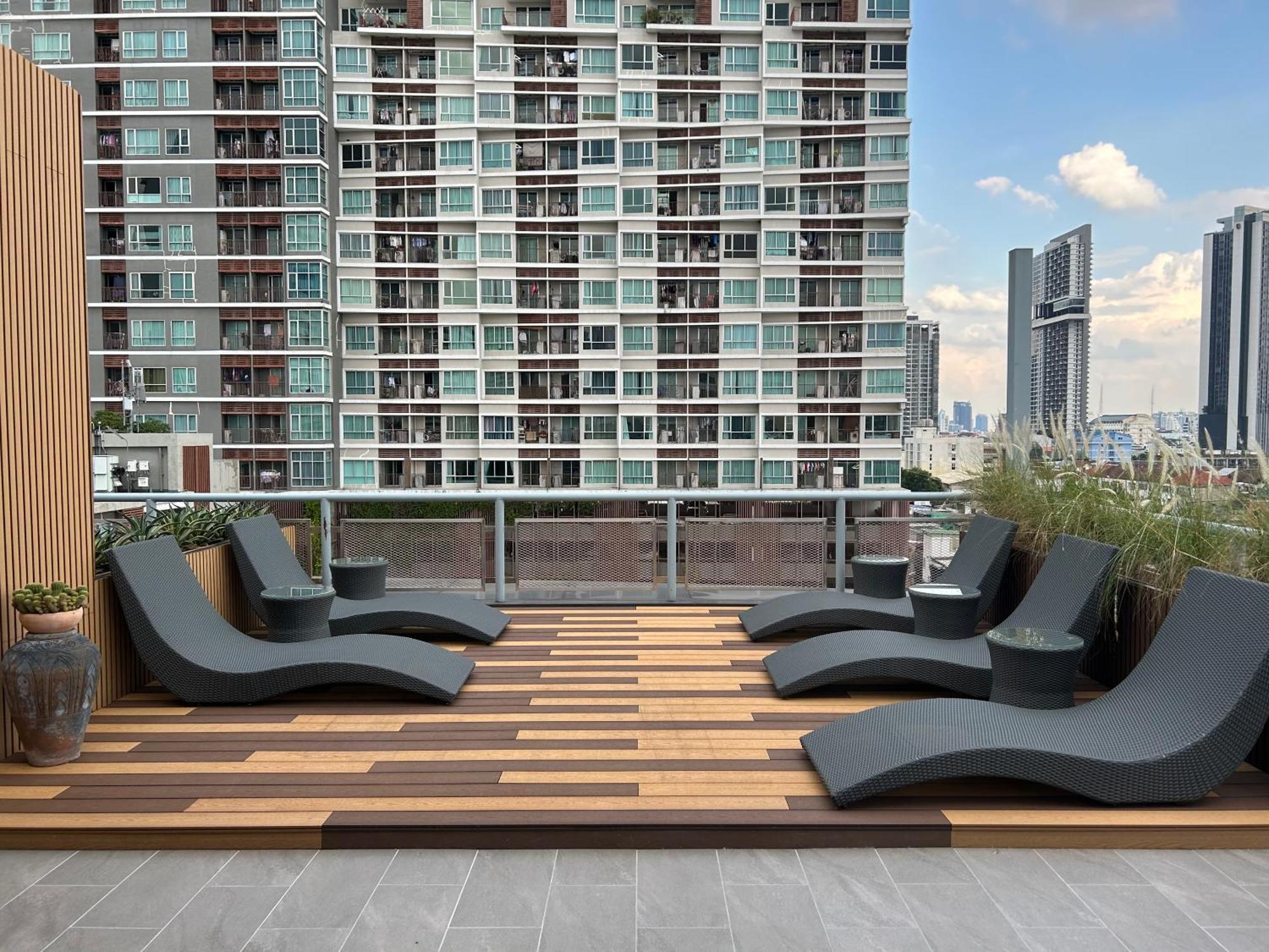 Best Western Click Sathorn 11 Бангкок Экстерьер фото